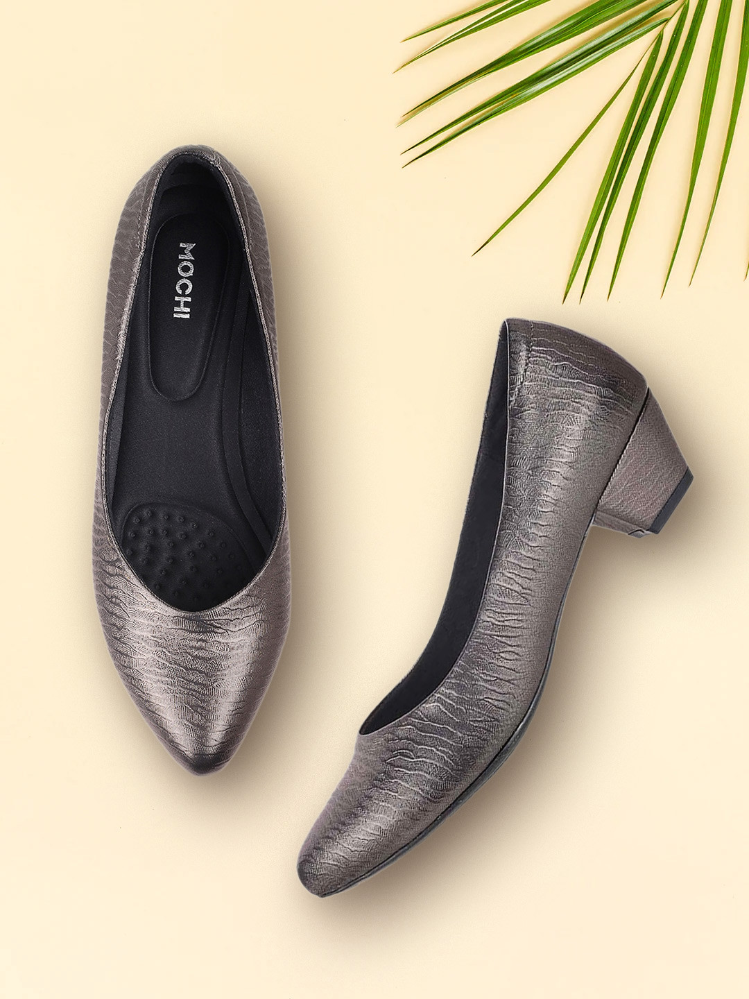 Mochi Grey Textured Kitten Pumps