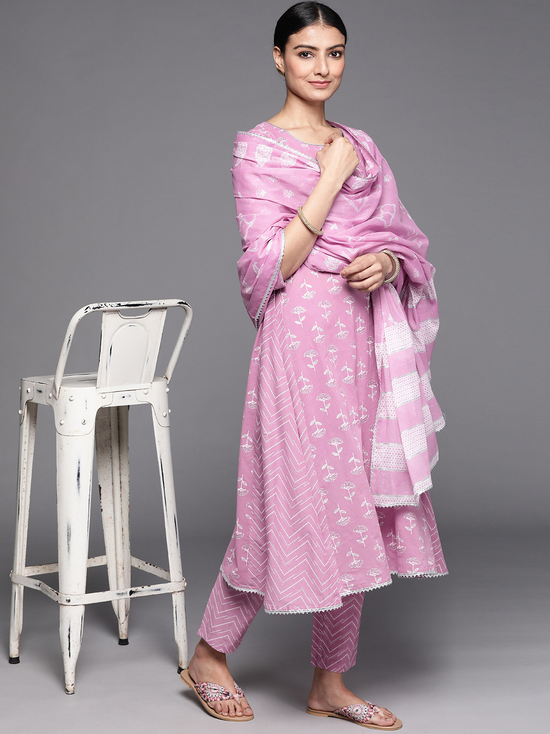 Libas Women Lavender Floral Printed Pure Cotton Kurta with Trousers & With Dupatta