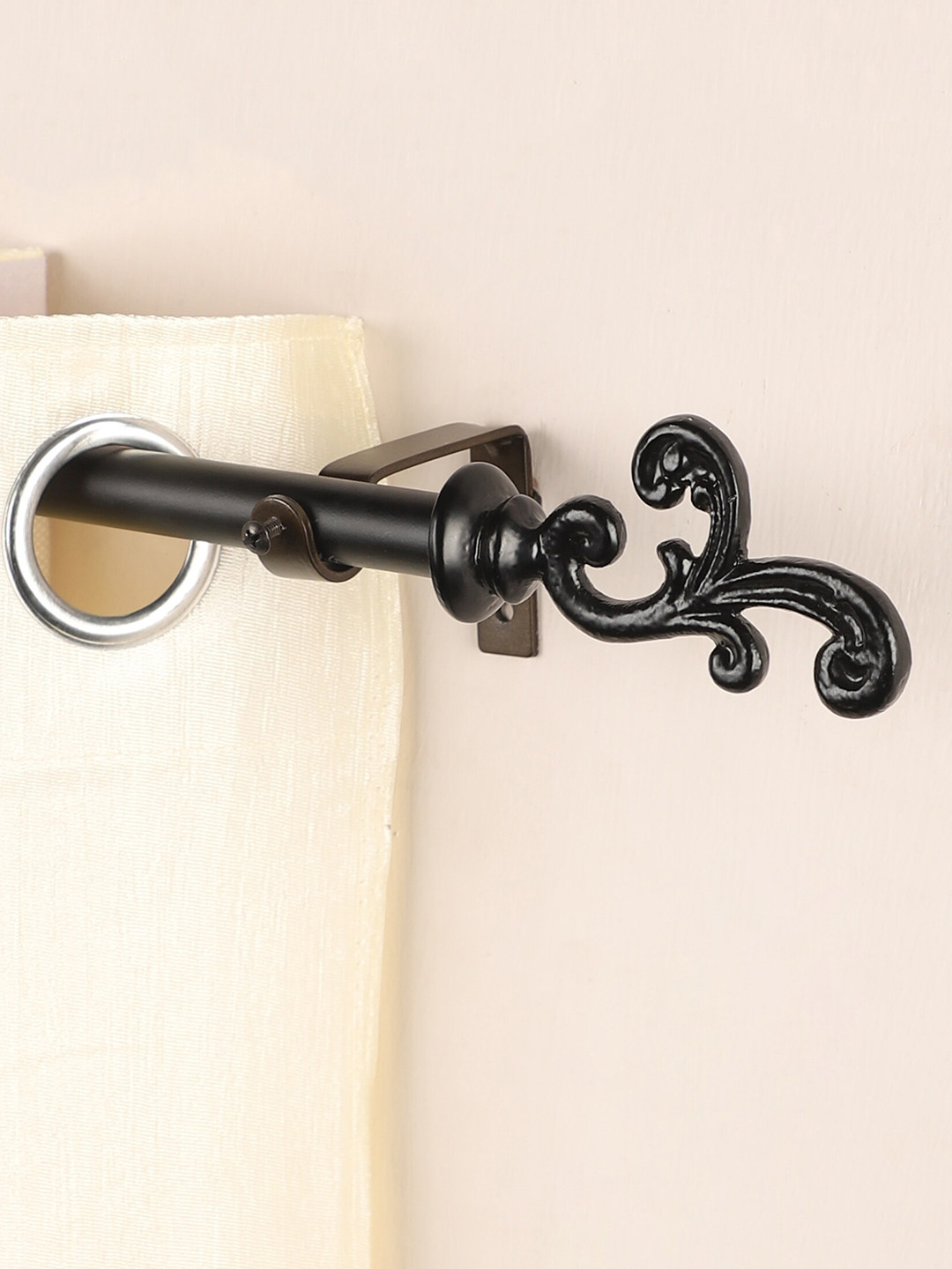 The Decor Mart Set of 2 Black Extendable Curtain Rods With Brackets