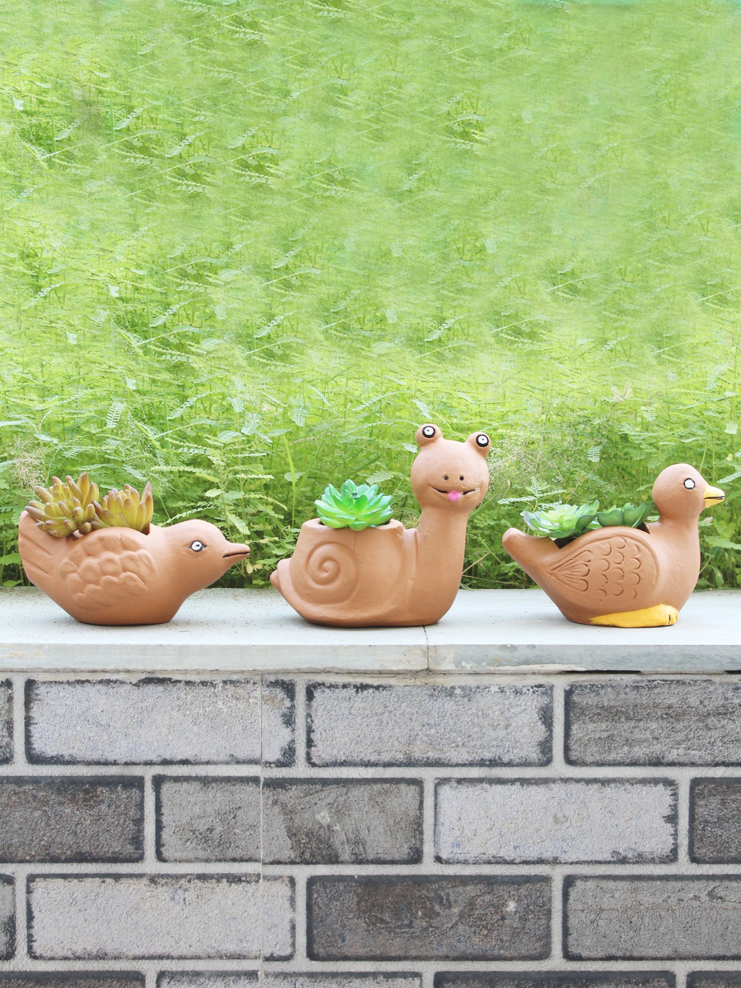 Wonderland Set Of 3 Terracotta Animal Pot Garden Accessories