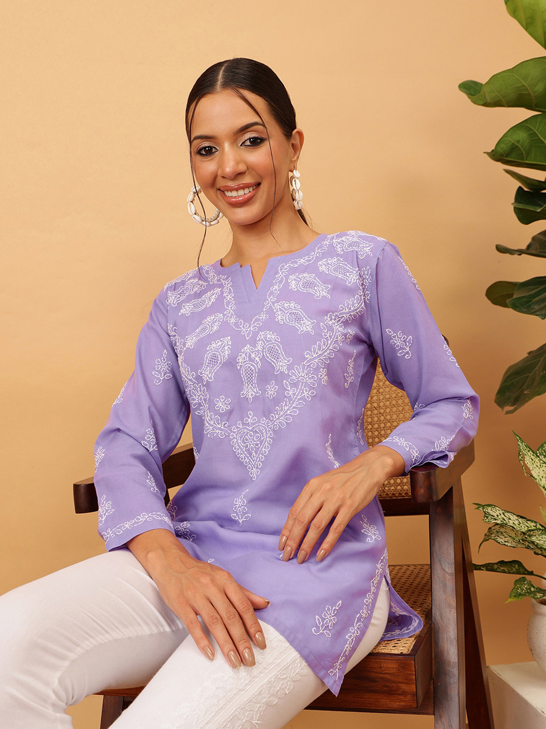 ADA Lavender & White Ethnic Motifs Embroidered Chikankari Handloom Kurti
