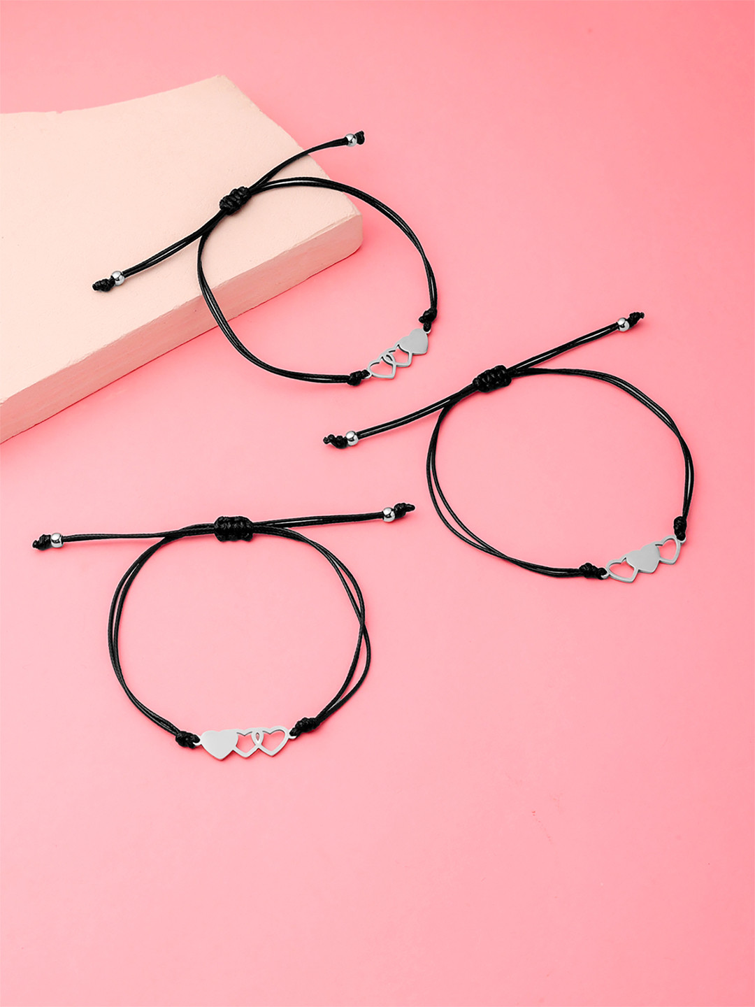 Yellow Chimes Women Set of 3 Black & Silver-Toned Threaded Heart Dajayn Bracelets