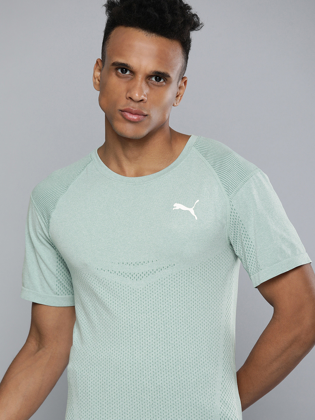 Puma Men Mineral Blue Colourblocked Printed  Slim Fit Training or Gym T-shirt