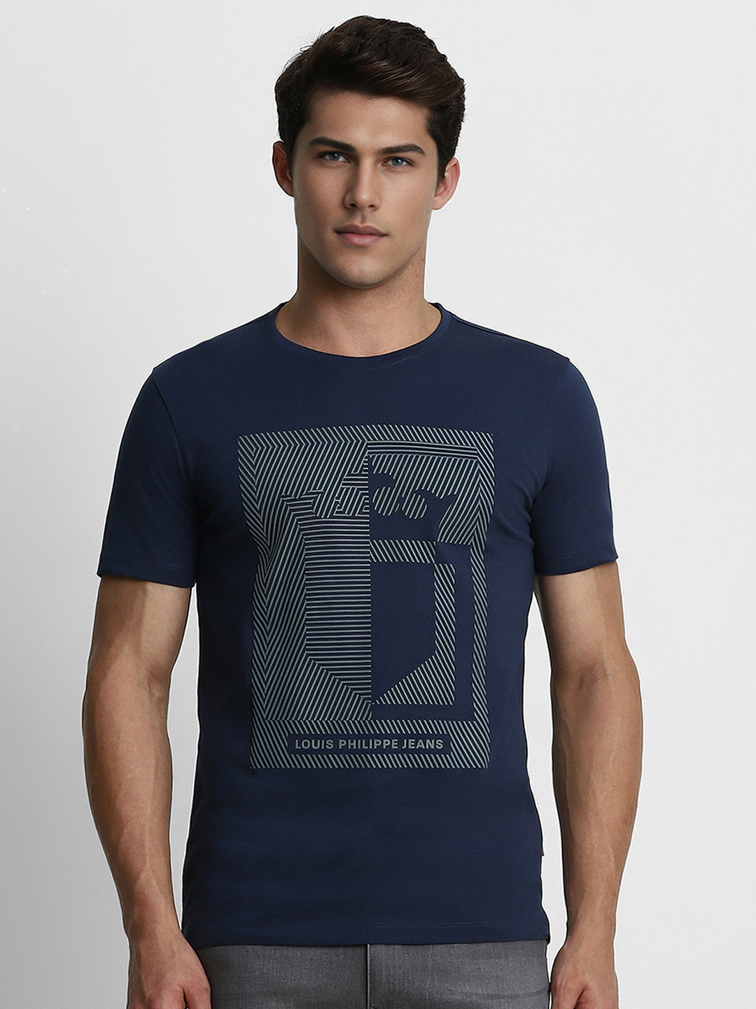 Louis Philippe Jeans Men Navy Blue Graphic Printed Pure Cotton Slim Fit Casual T-shirt