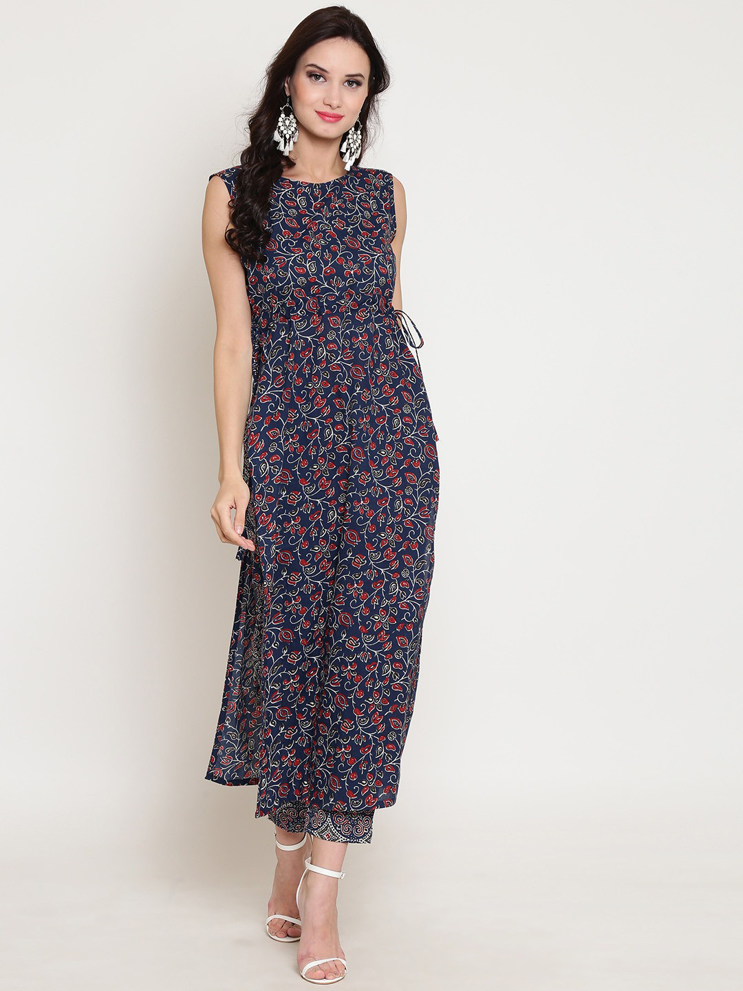 Sera Women Navy Blue & Red Floral Printed High Slit Cotton Straight Kurta
