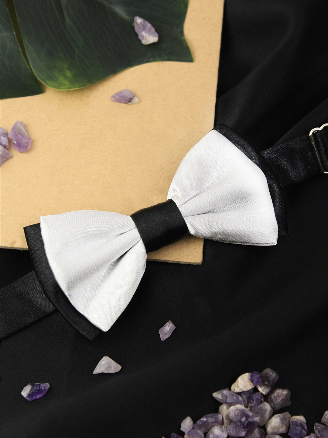 PELUCHE Men White Bow Tie
