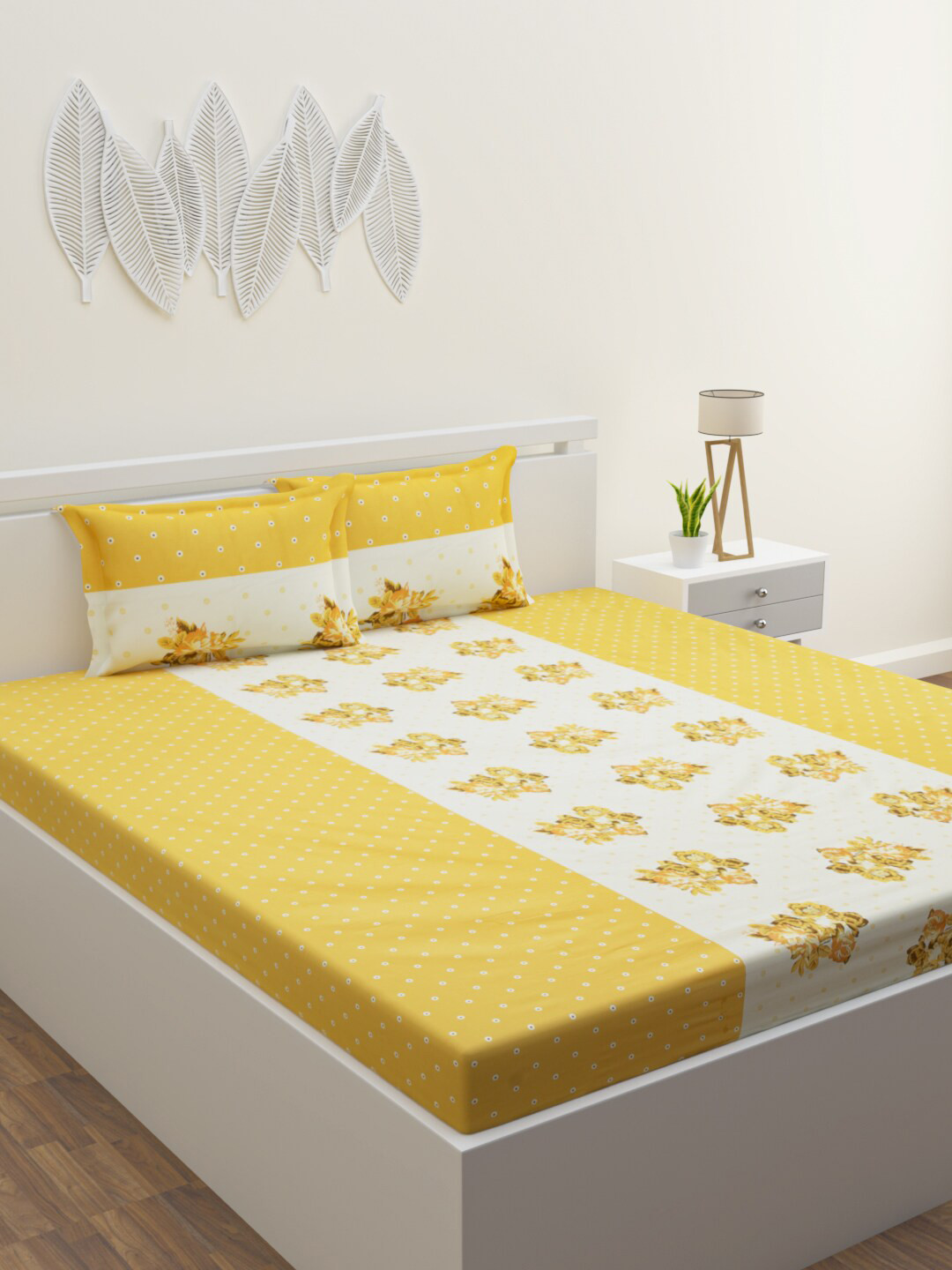 HAPPY HUES Yellow & White Floral 180 TC King Bedsheet with 2 Pillow Covers