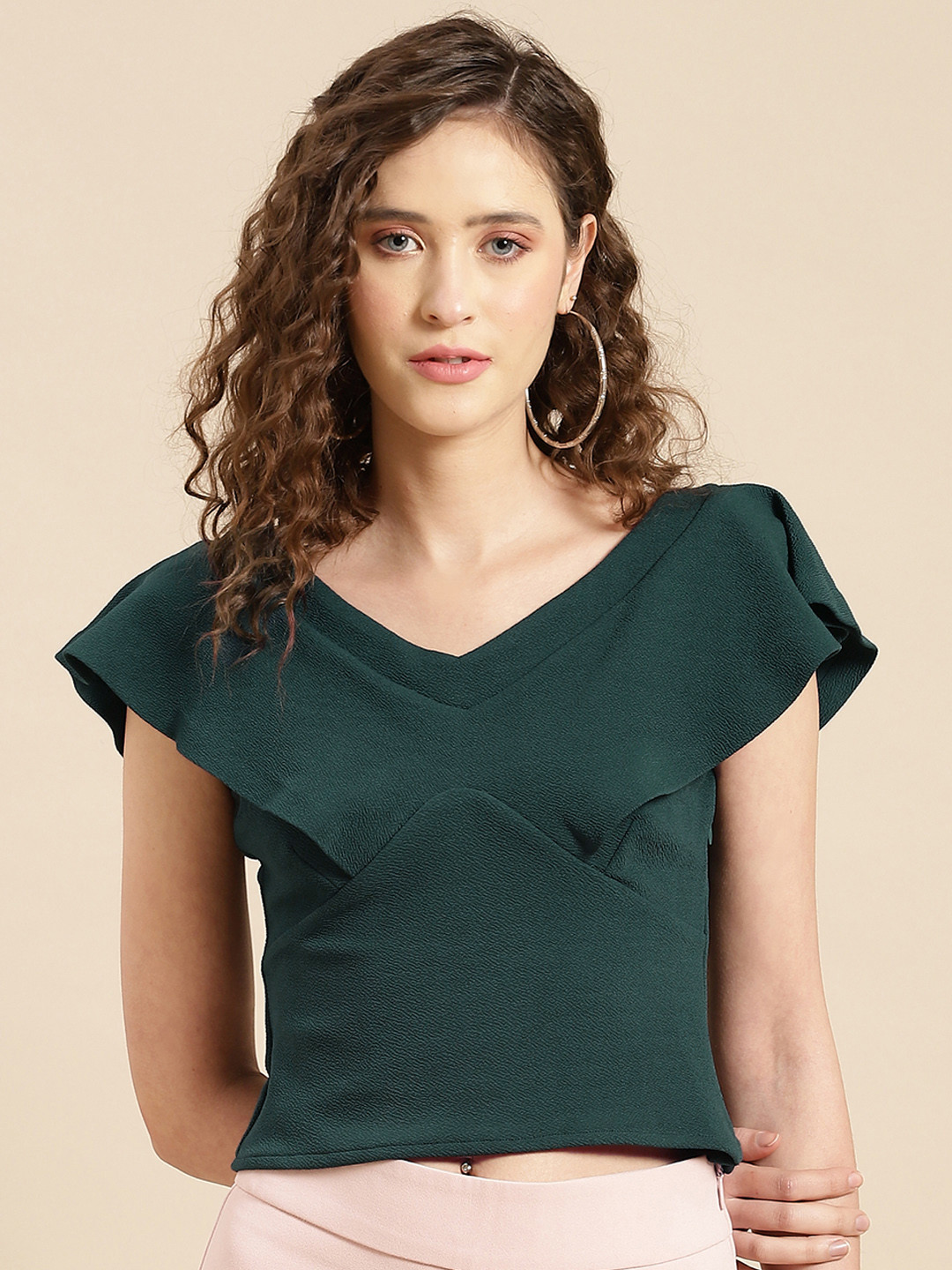 WoowZerz Green V Neck Ruffles Crop Top