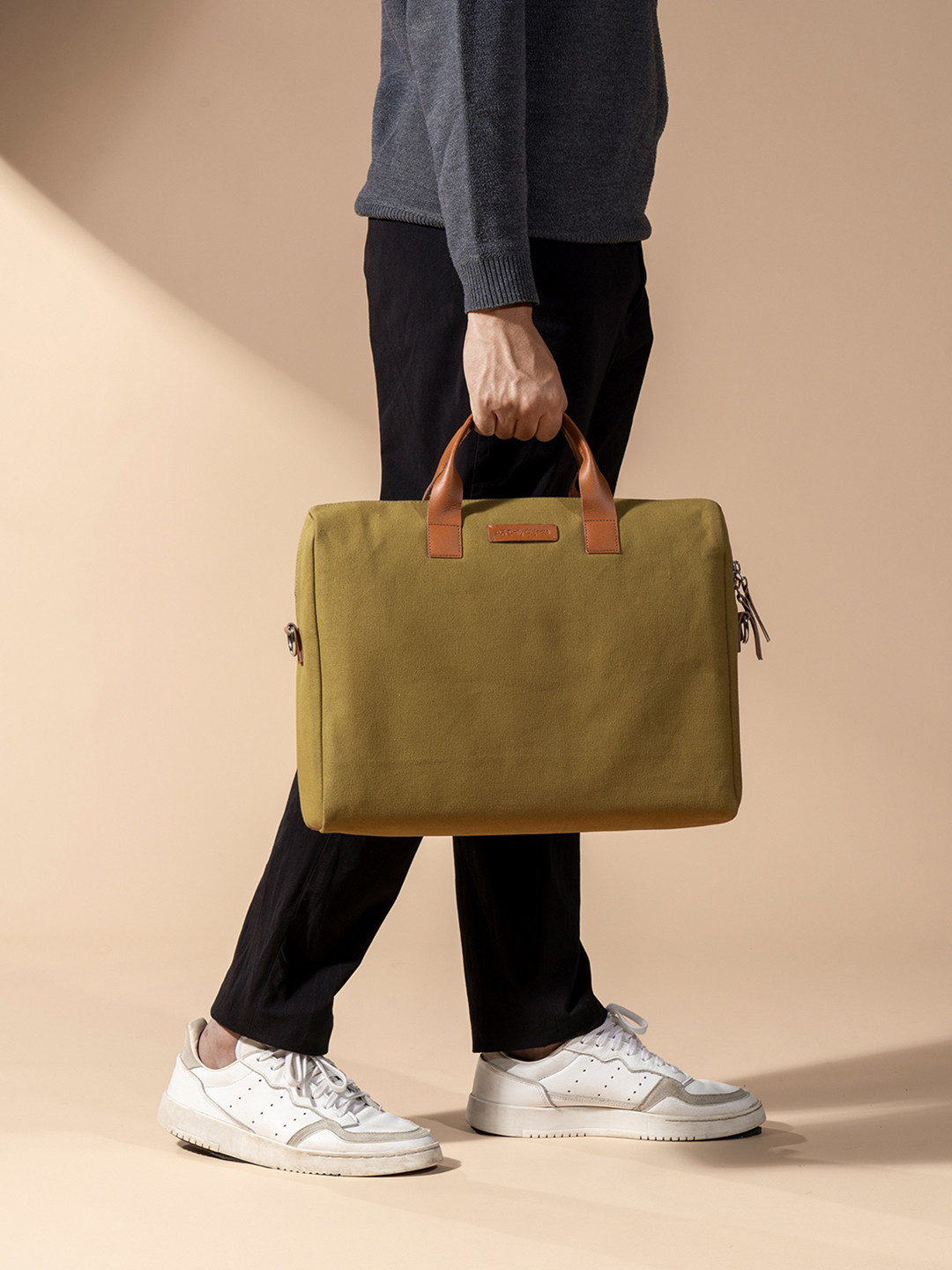 DailyObjects Unisex Green & Brown Messenger Bag