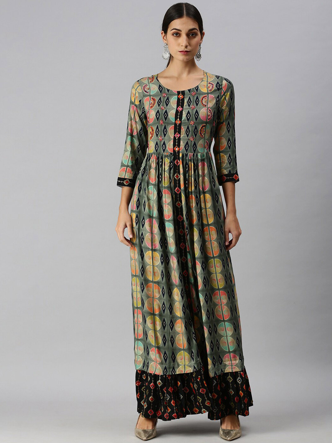 SHOWOFF Women Multicoloured Cold-Shoulder Sleeves Thread Work Anarkali Kurta