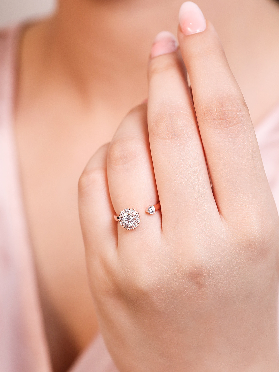 Zavya Women 925 Sterling Silver Transparent & Silver Rhodium-Plated Rotating Ring