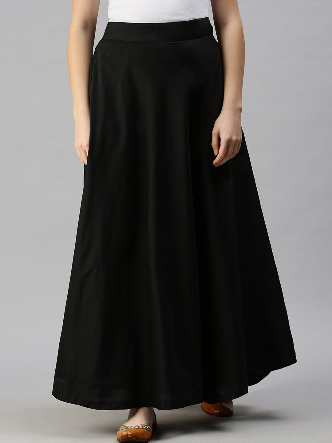De Moza Women Black Solid Flared Maxi Skirt