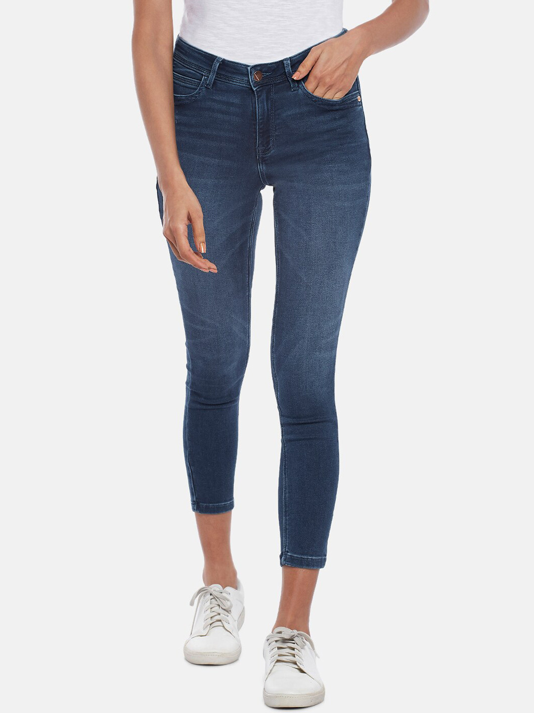 SF JEANS by Pantaloons Women Blue Skinny Fit Light Fade Jeans