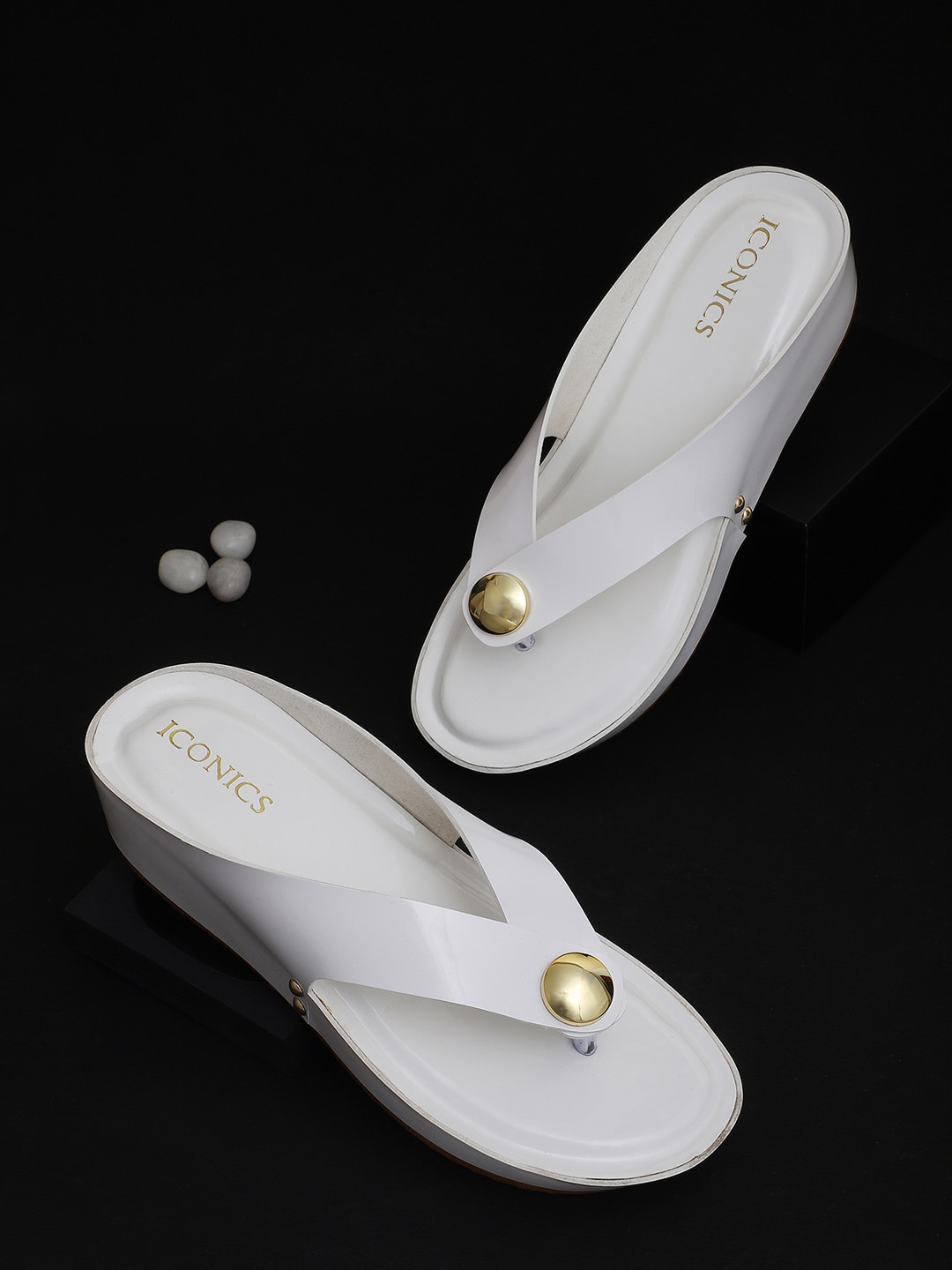 ICONICS White Solid Wedges