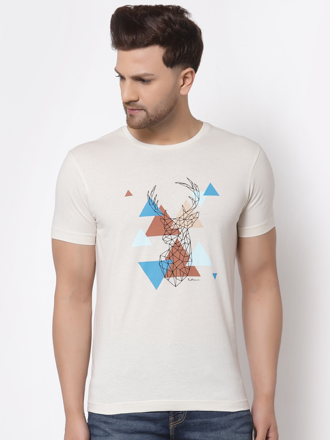 Red Tape Men Off White Printed Pure Cotton T-shirt