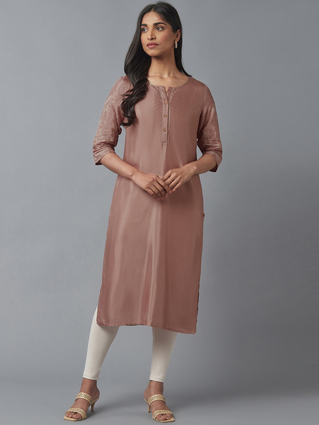 W Women Pink Solid Thread Work Kurta