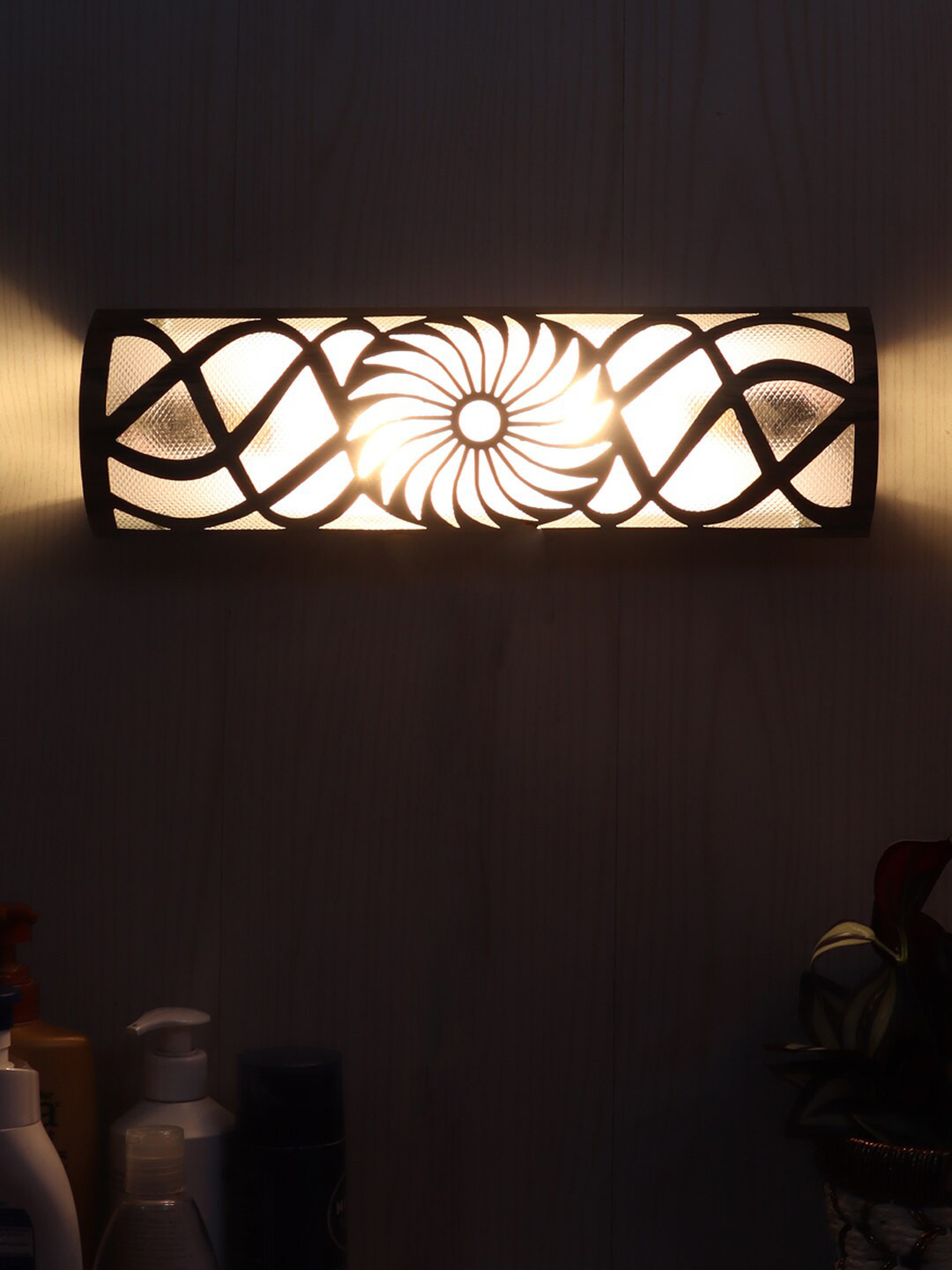 Devansh Gold Finish Glass Light For Wash Basin & Mirror