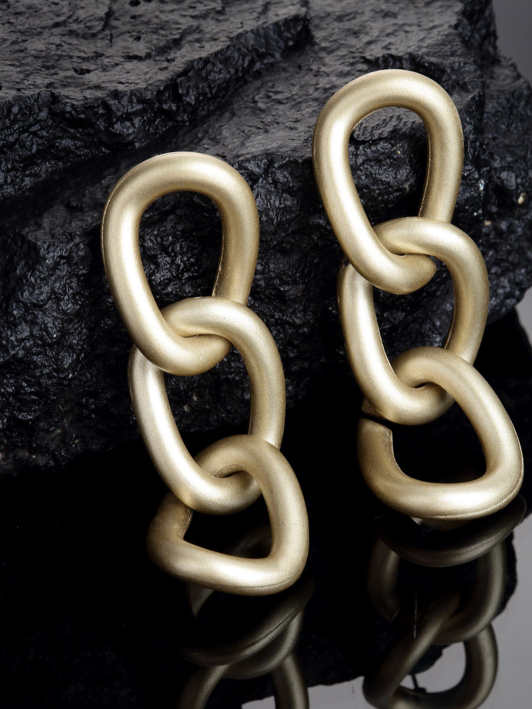 VOGUE PANASH Gold-Toned & Gold Plated Contemporary Chain Drop Earrings