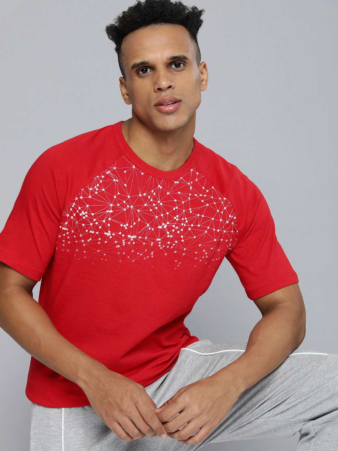 HRX By Hrithik Roshan Lifestyle Men Red & White Bio-Wash Geometric Regular Fit Tshirts