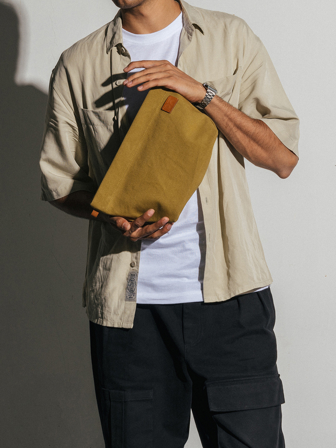 DailyObjects Olive Green Solid Regular Organiser Pouch
