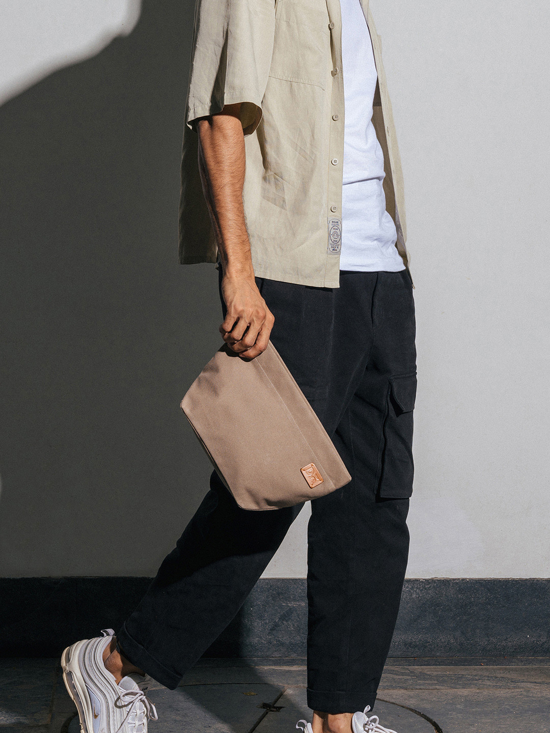 DailyObjects Beige Solid Regular Travel Pouch