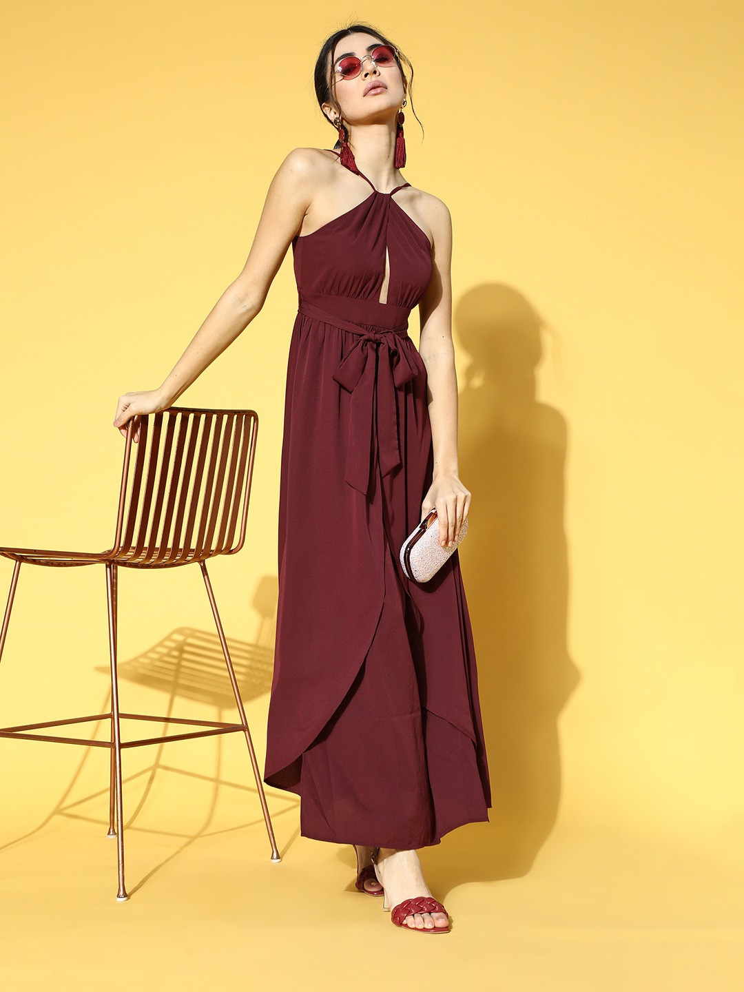 Berrylush Women Charming Maroon Solid Belted Dress