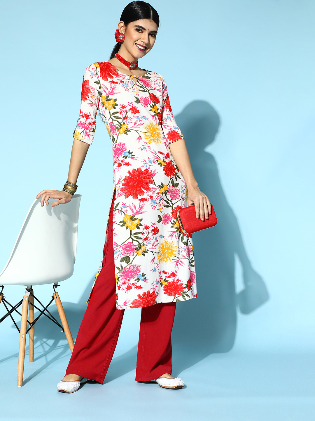 Berrylush White Viscose Rayon Romantic Florals Kurta
