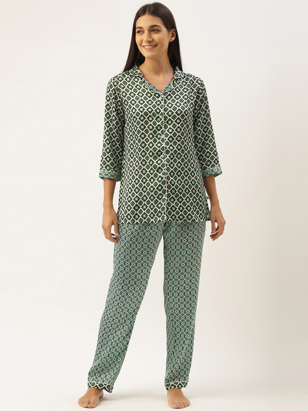 Bannos Swagger Women Satin Green & Black Ethnic Motifs Printed Night suit