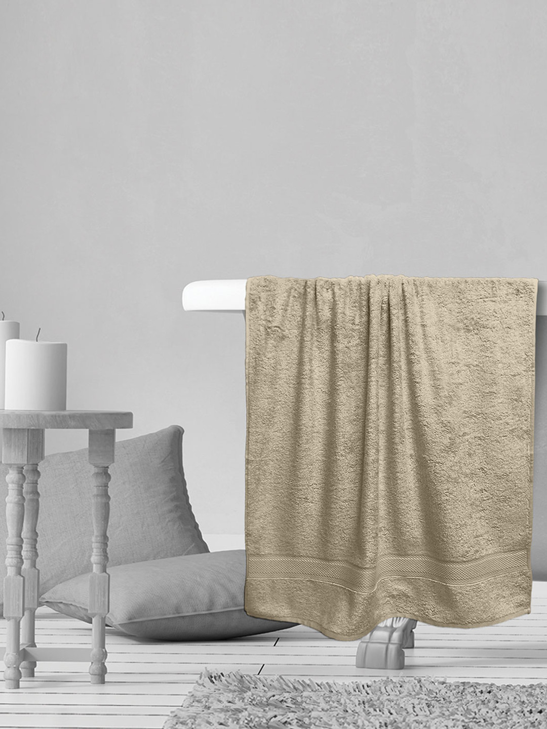 Aura Taupe Solid 525 GSM Spur Bamboo Large Bath Towel