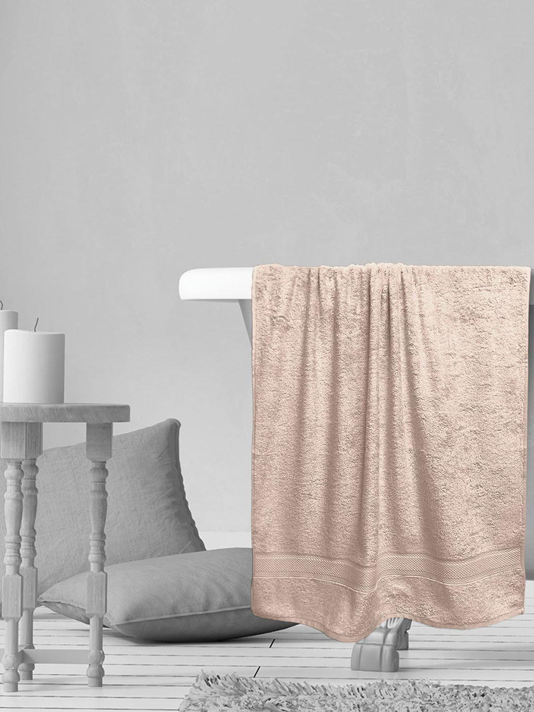 Aura Beige Solid 525 GSM Spur Bamboo Large Bath Towel