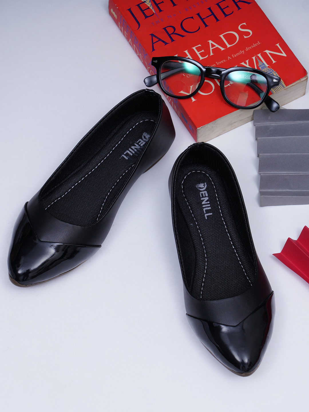 Denill Women Navy Blue Ballerinas Flats