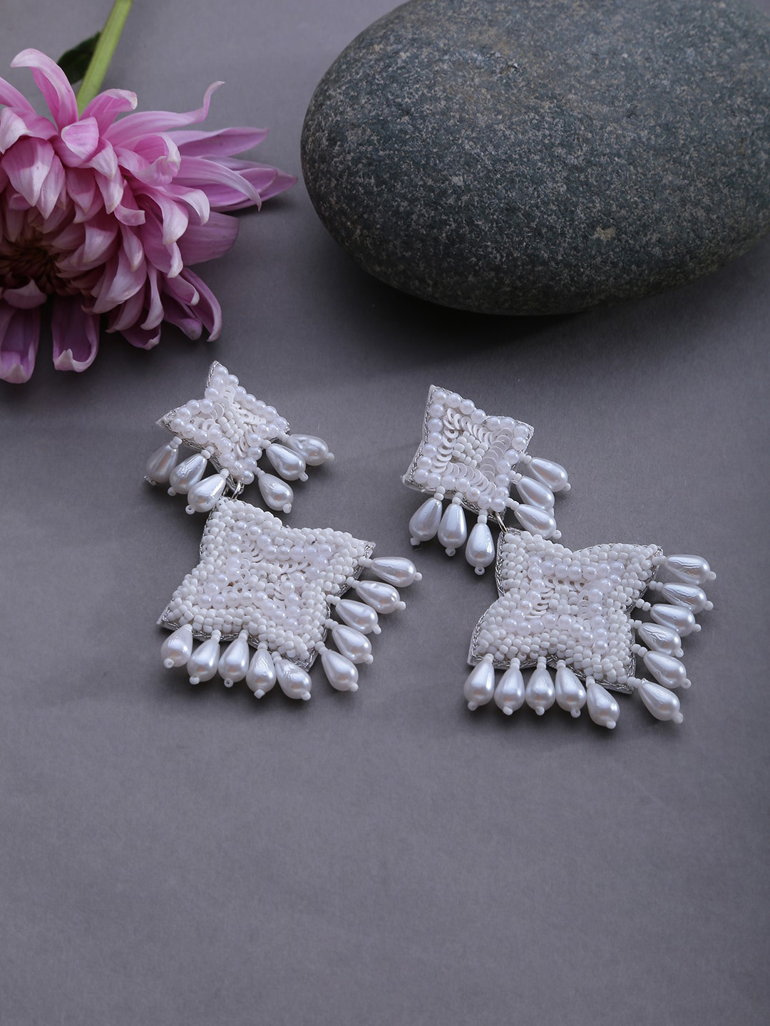 SOHI White Pearls & Beaded Star Shaped Designer Drop Earrings