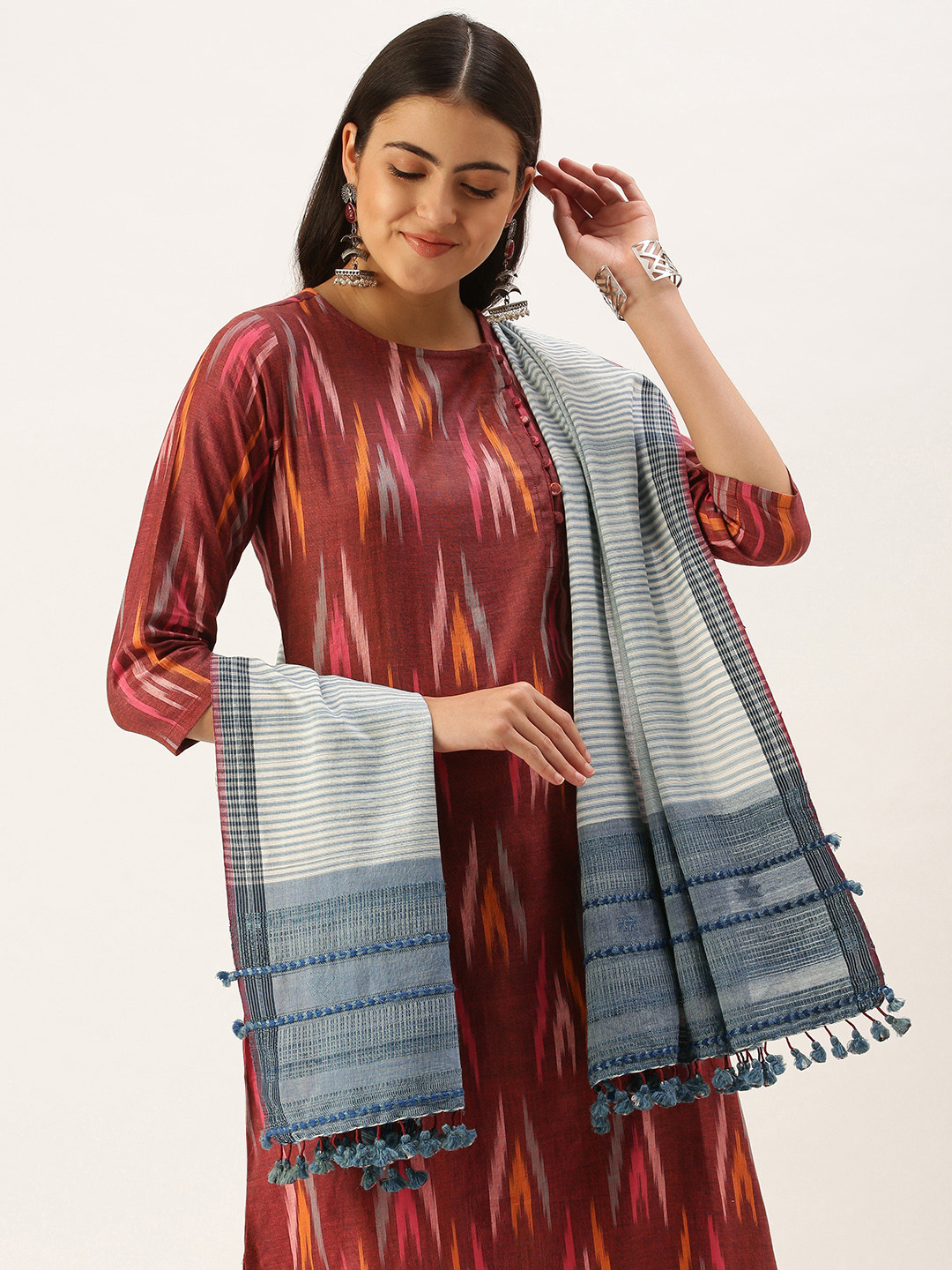 ASVA Women Grey & White Striped Stole