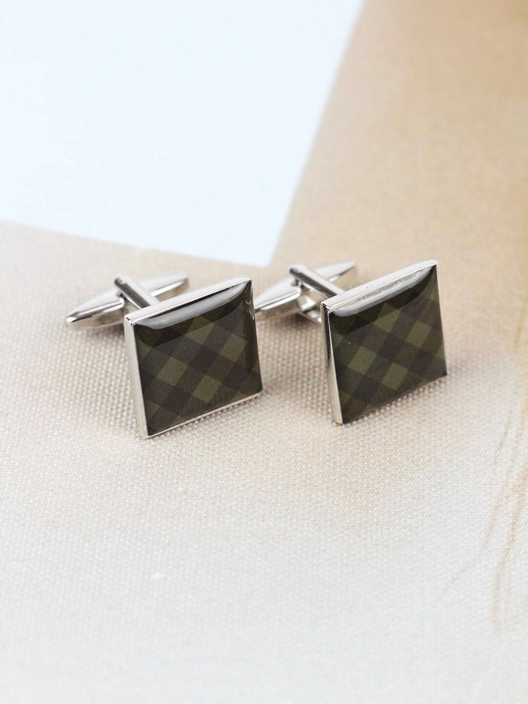 Tossido Men Green & Silver Toned Checked Cufflink