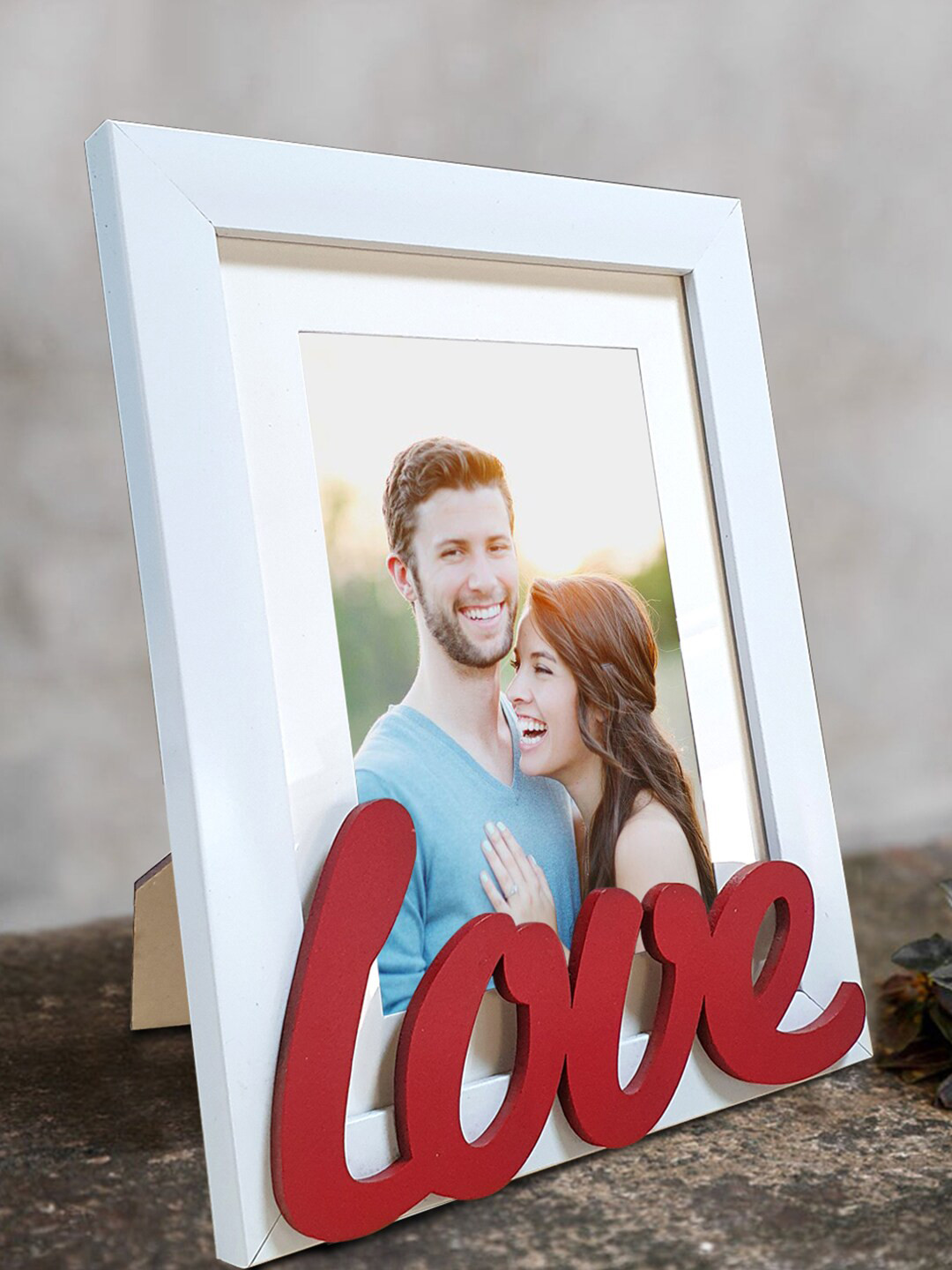Art Street White & Red Wooden Table Photo Frame