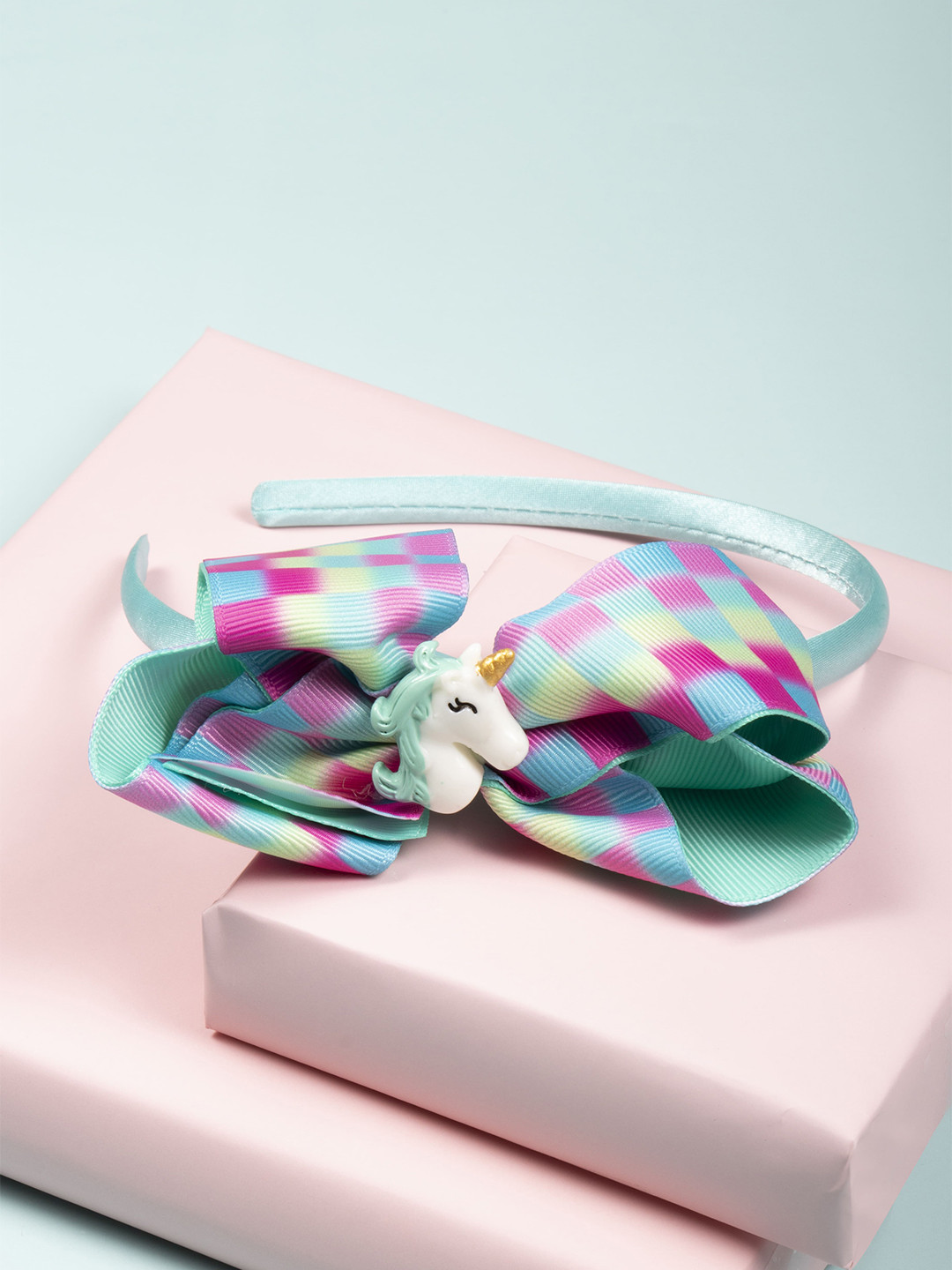 Arendelle Girls Green & Pink Embellished Hairband