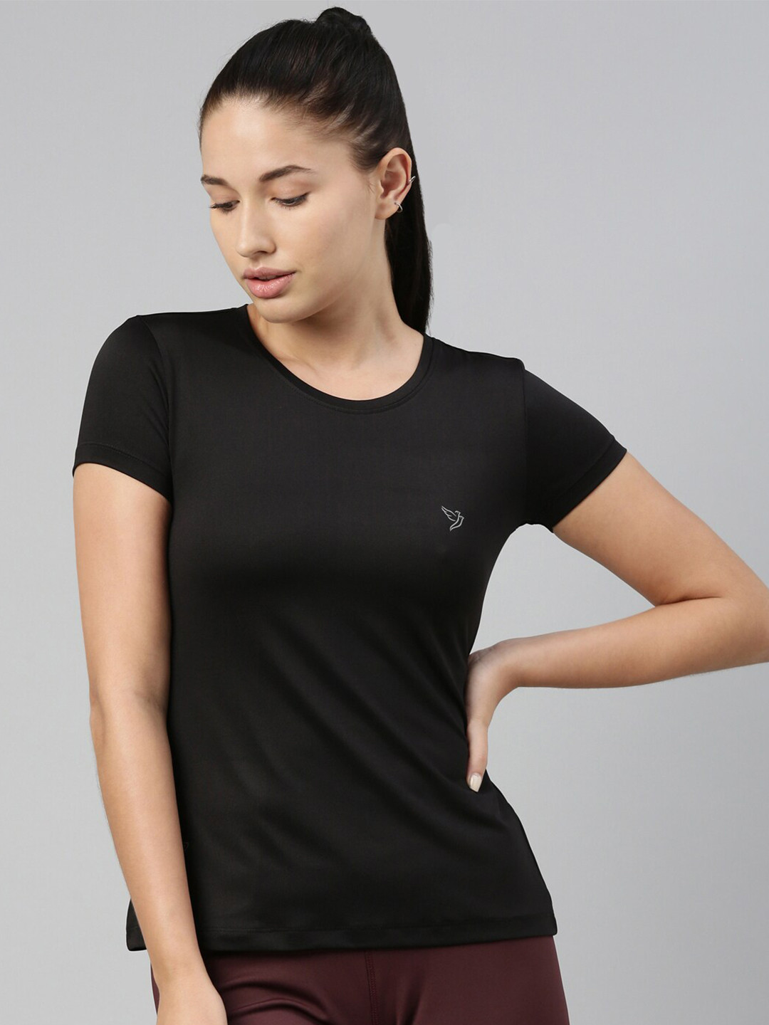 TWIN BIRDS Women Black Slim Fit T-shirt