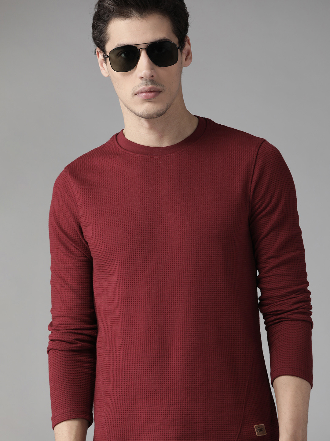 The Roadster Lifestyle Co Men Maroon  Waffle Texture T-shirt