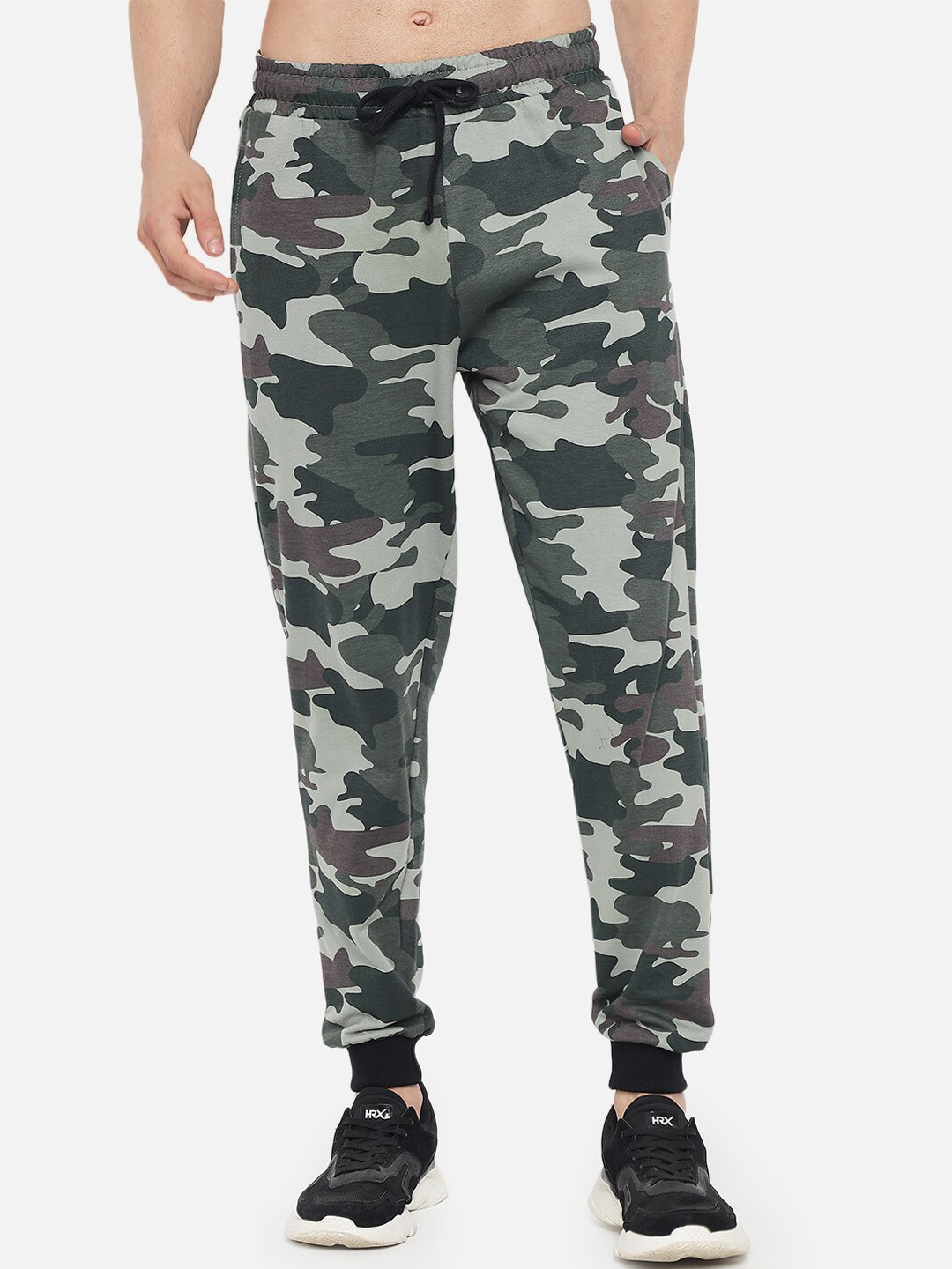 The Dry State Men Green Camouflage Printed Loose Fit Easy Wash Joggers Trousers