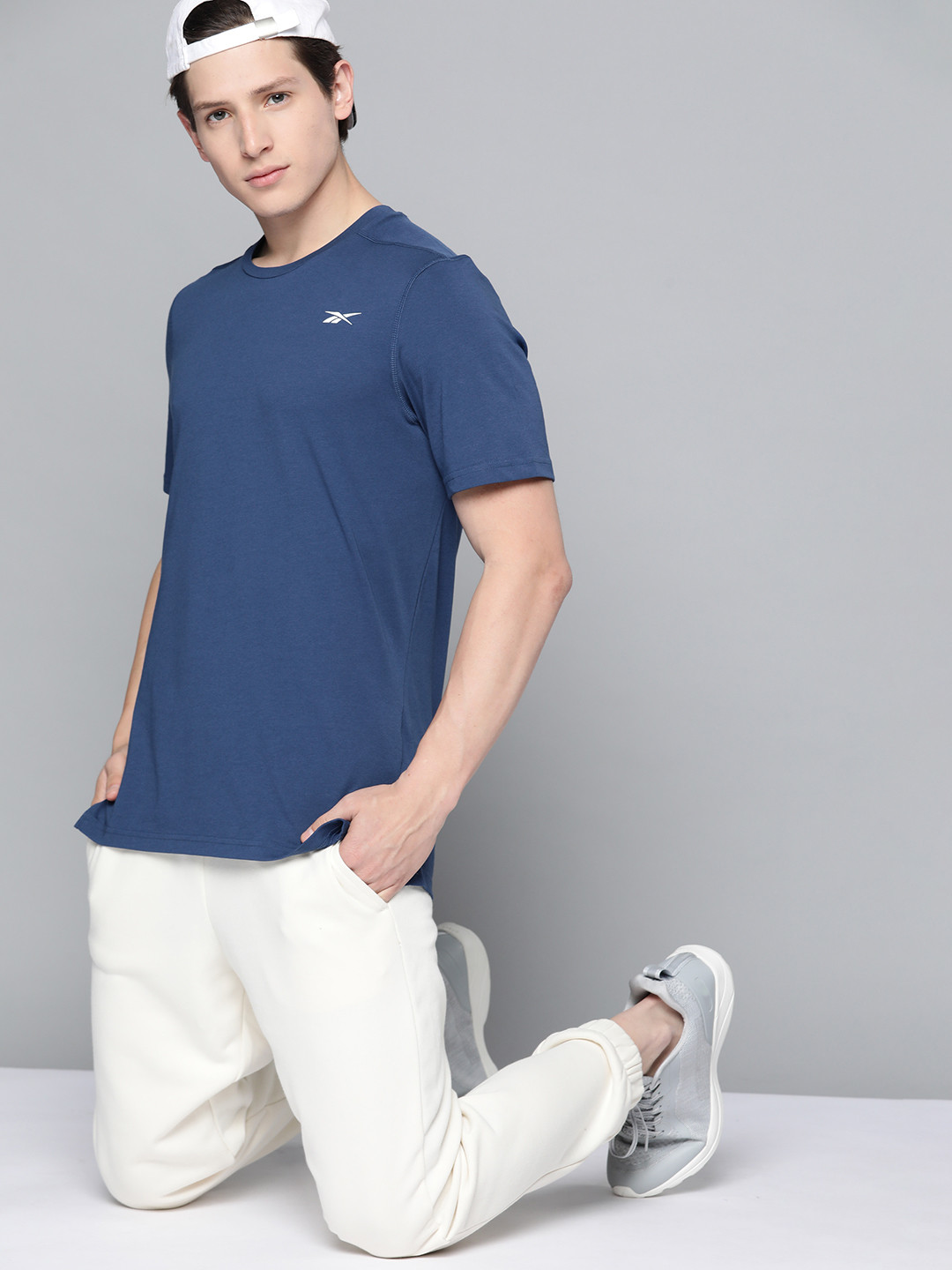 Reebok Men Blue REECYCLED + SPEEDWICK Move Solid Training T-Shirt