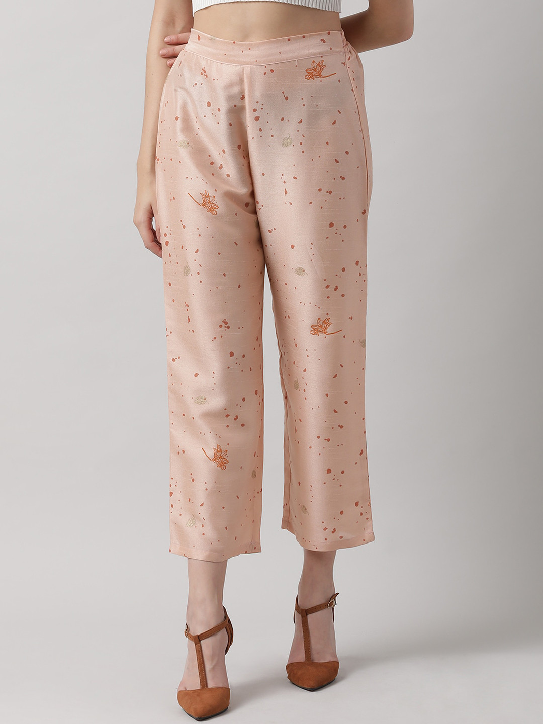 Saaki Women Peach-Coloured Floral Printed Tapered Fit Trousers