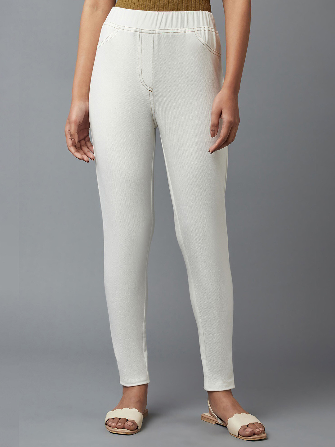 elleven Women White Solid Treggings