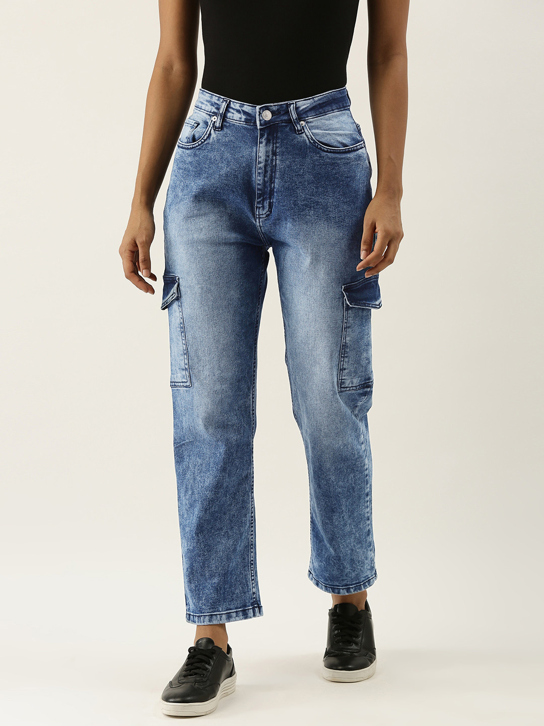 Forever 21 Women Mid-Rise Boyfriend Fit Regular Length Light Fade Stretchable Jeans