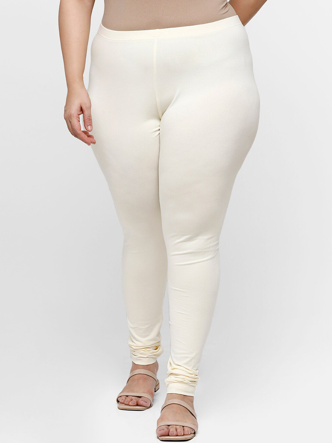 De Moza Women Cream-Coloured Solid Cotton Churidar-Length Leggings