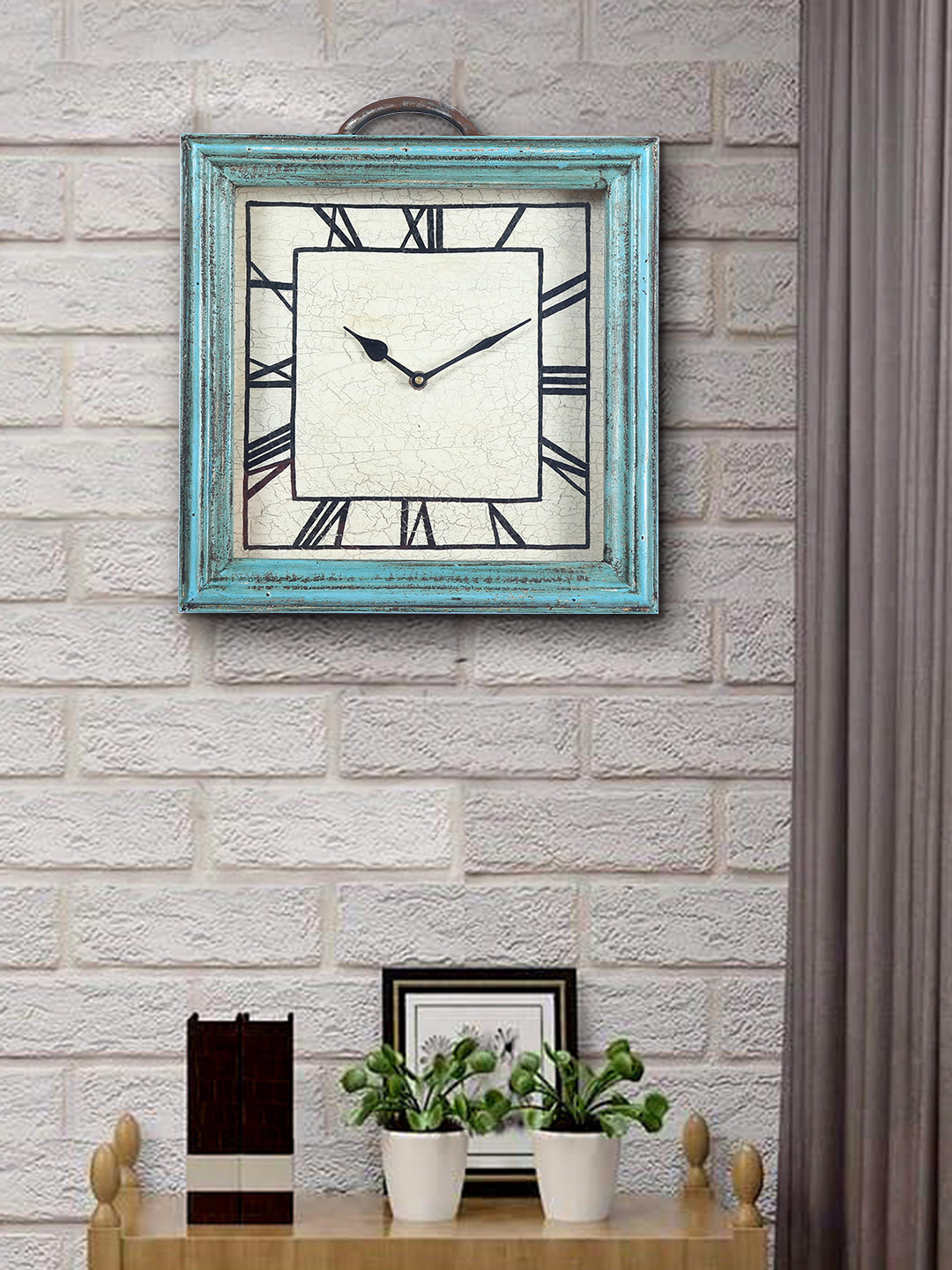 Aapno Rajasthan Blue Textured Square Analogue Wall Clock