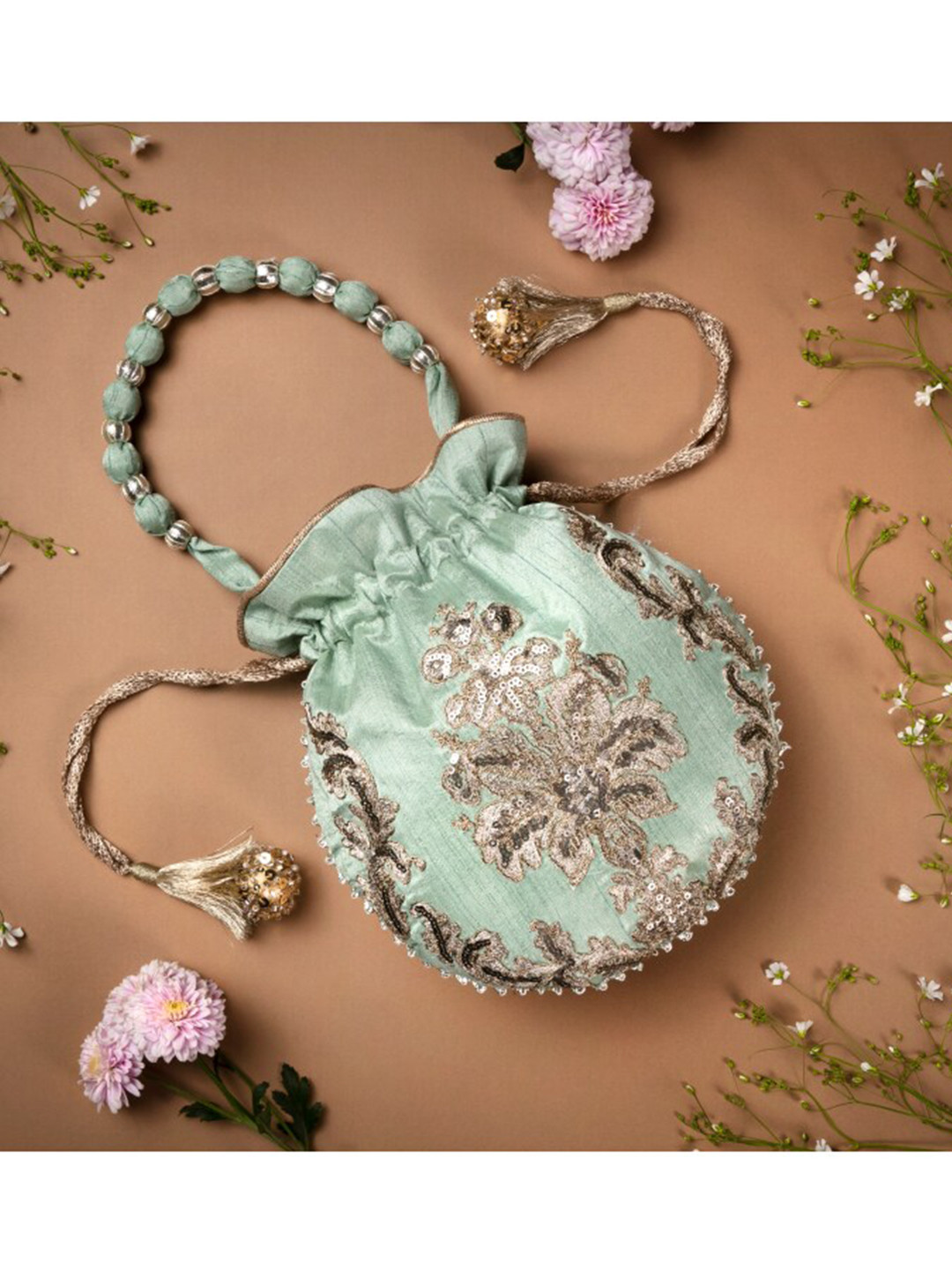 MASQ Women Green & Silver-Toned Embellished Potli Clutch