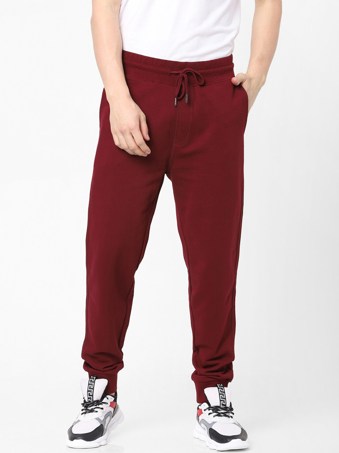 Celio Men Burgundy Solid Cotton Joggers