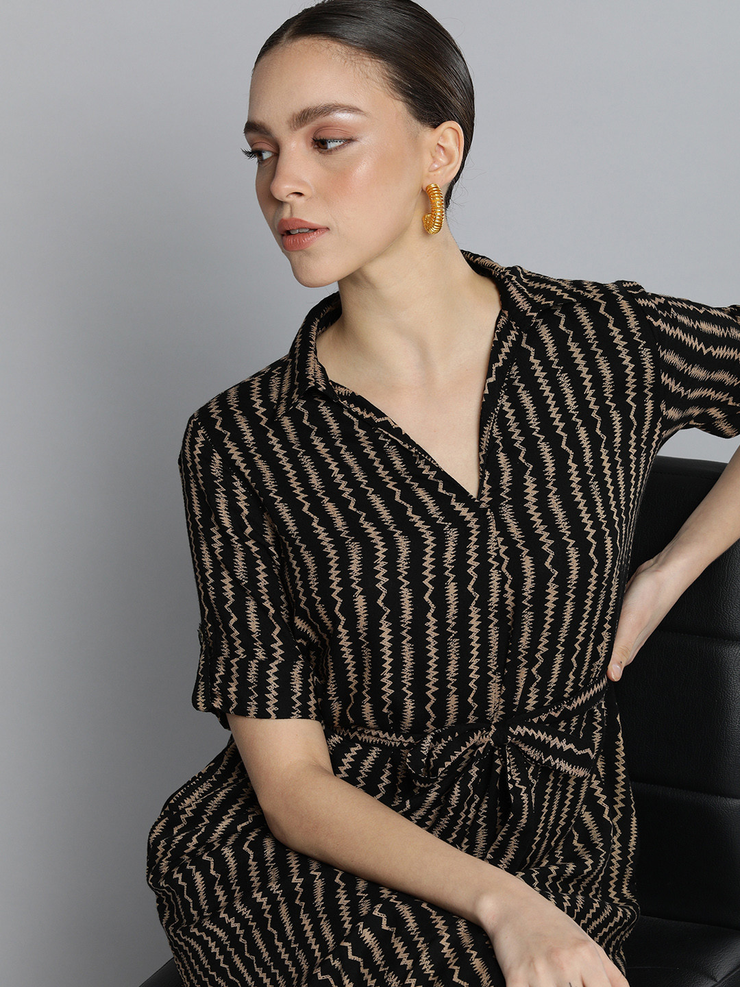 Chemistry Black & Beige A-Line Striped Midi Dress