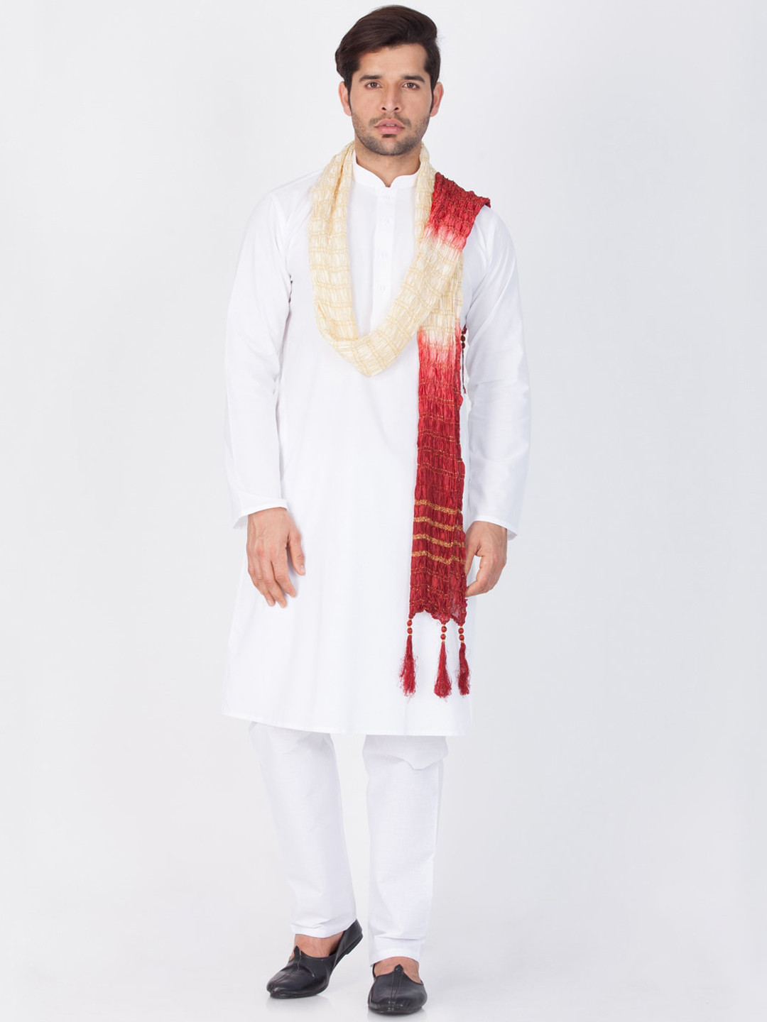 VASTRAMAY Men White & Maroon Pure Cotton Kurta with Pyjamas & Dupatta