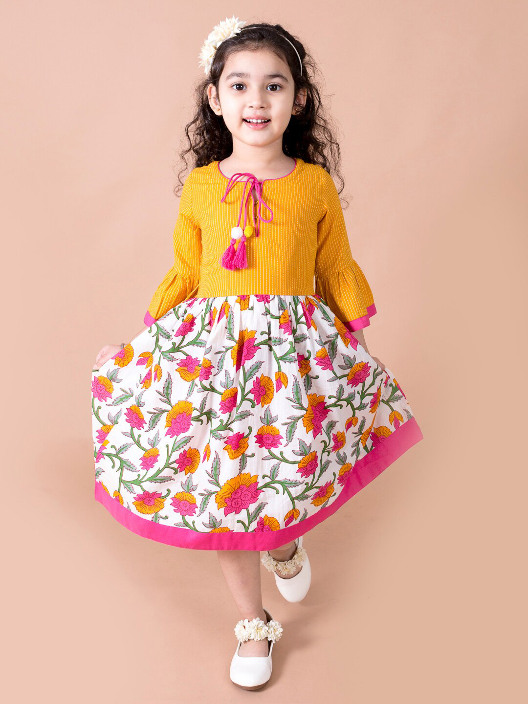 pspeaches Yellow & White Floral Tie-Up Neck Cotton Dress